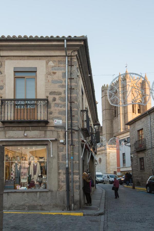 Apartamentos Turisticos Avila La Catedral Экстерьер фото